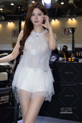 苏州改装-网红车模诗佳女神的闪亮肉丝