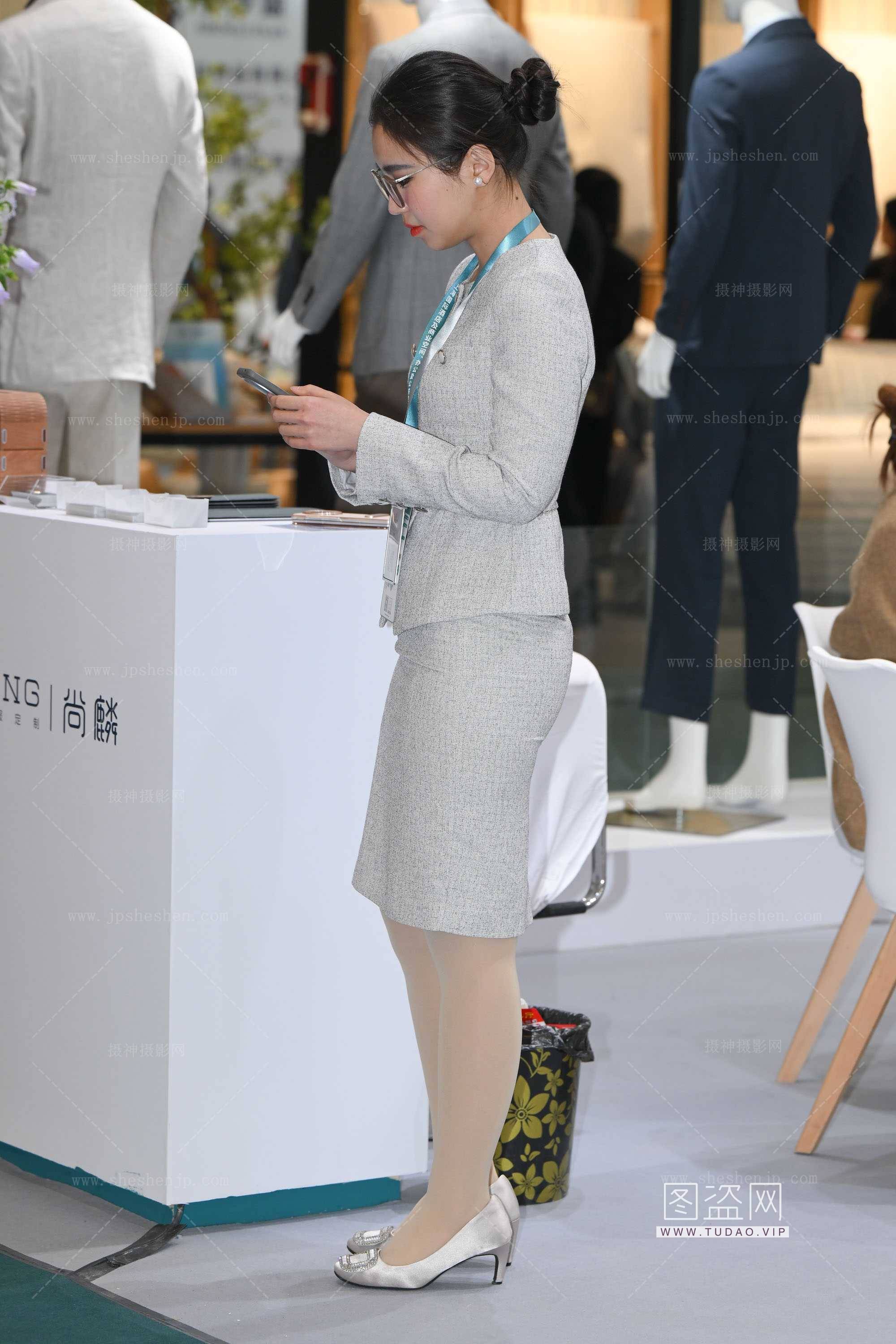 130647coh288iy4re07eaq.jpg