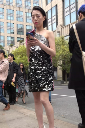 性感白高跟 [994 MB/MP4]