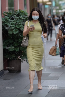 【凯恩赛贴】小姐姐的裙子挺性感