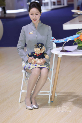 cata海航客舱部经理，肉丝高跟大长腿诱人