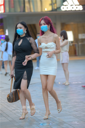 编码2129白色紧身包臀裙黑色紧身包臀裙闺蜜