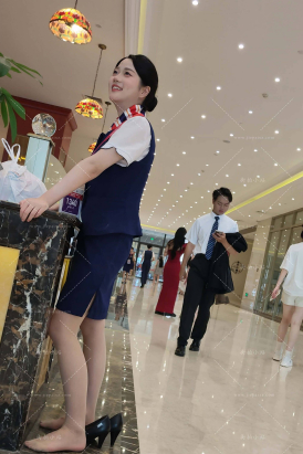 4k视频酒店偶遇制服超薄肉丝脱鞋歇歇震撼