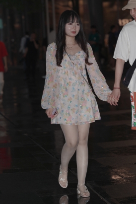 翠花裙小姐姐230616-1-30P