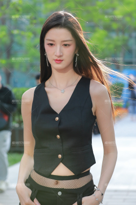 黑网袜长腿美女