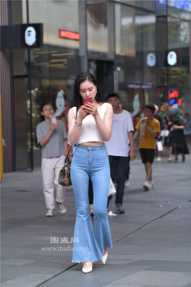 编码1728喇叭紧牛