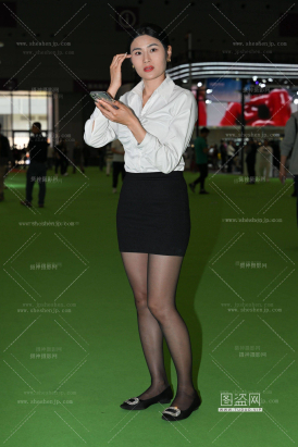 2532-41=68√韵味黑丝平底鞋经理