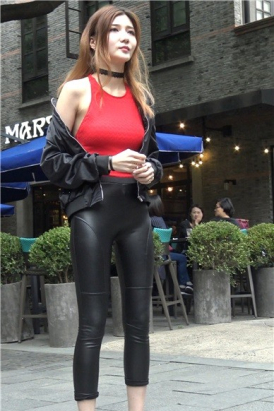 4k-美颜好身材网红外拍 [2.33 GB]