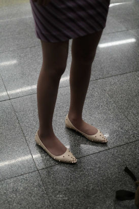 地铁遇见乘务员（一） [84P]