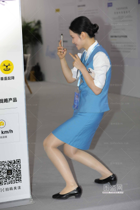 机场地勤轻熟韵味超薄肉丝制服美腿