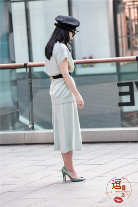 编码0370绿色长裙高跟